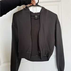 Black Cropped Hoodie